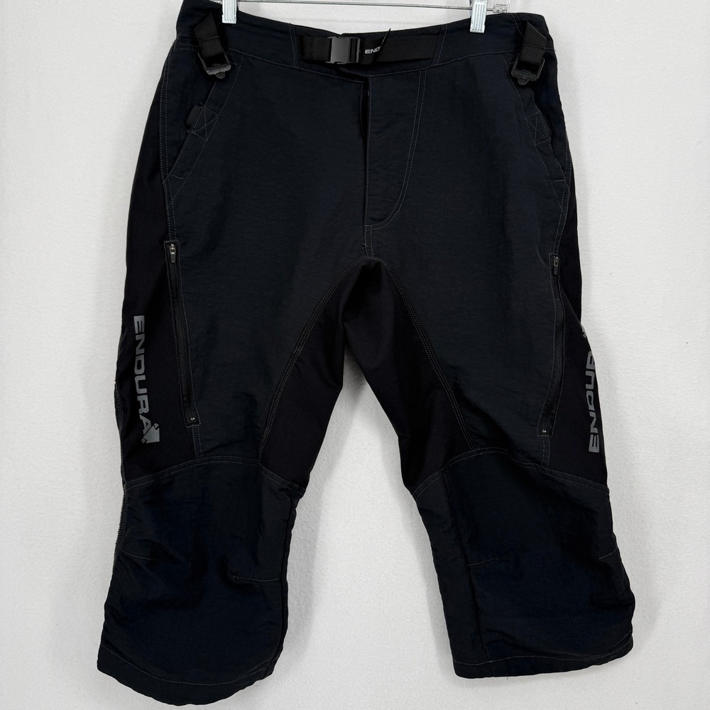 Endura Hummvee 3/4 Cycling Shorts Mens XL Black Mountain Bike MTB Vents